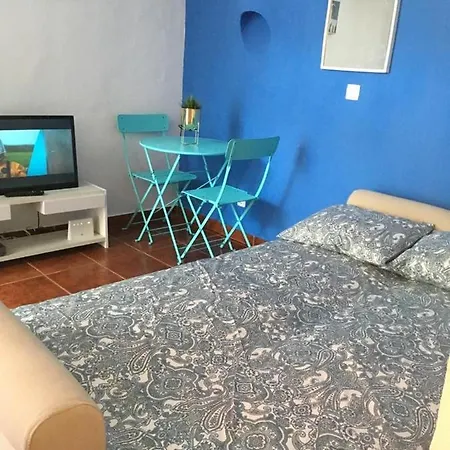Studio Arbore Avec Piscine شقة